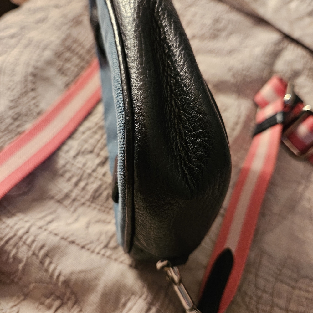 Rare EUC Coach Denim Crossbody Bag with Pink Strap 2 Way Mini Bag No Call Outs! - Picture 15 of 16